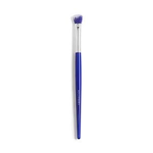 Relove by Revolution Fluffy Blending Brush
