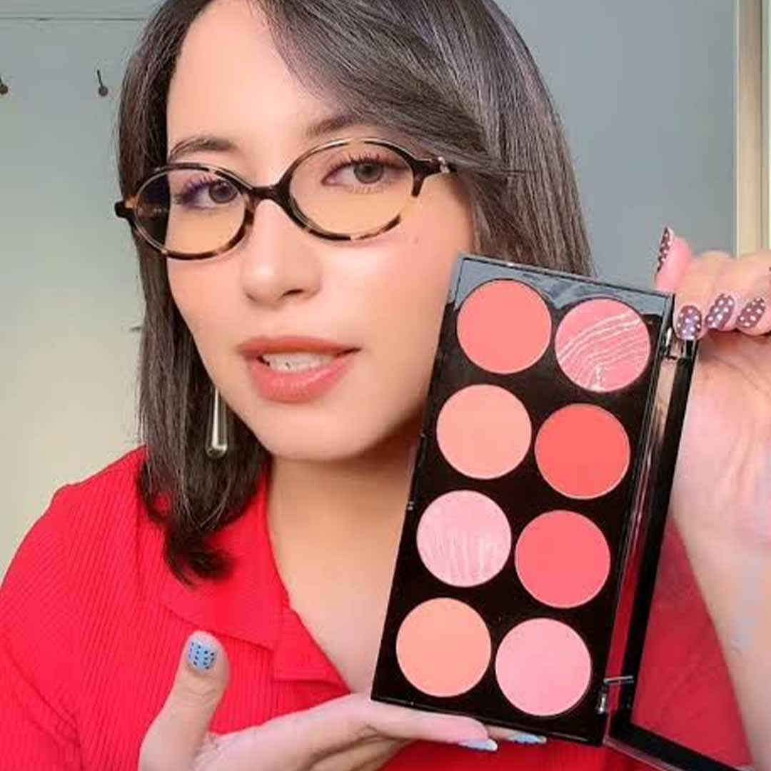 25130 Revolution Ultra Blush Palette-Sunset Burst_2